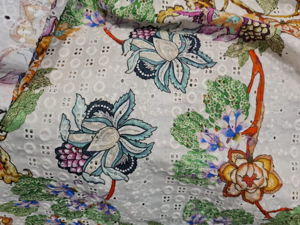 Cotton Eyelets Embroidered Inkjet Fabric From Fashion Week,Alta Moda ...